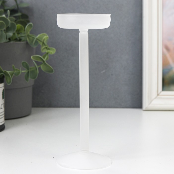 Подсвечник стекло на 1 свечу "Высокая ножка" белый d до 6 см 16,5х6х6 см