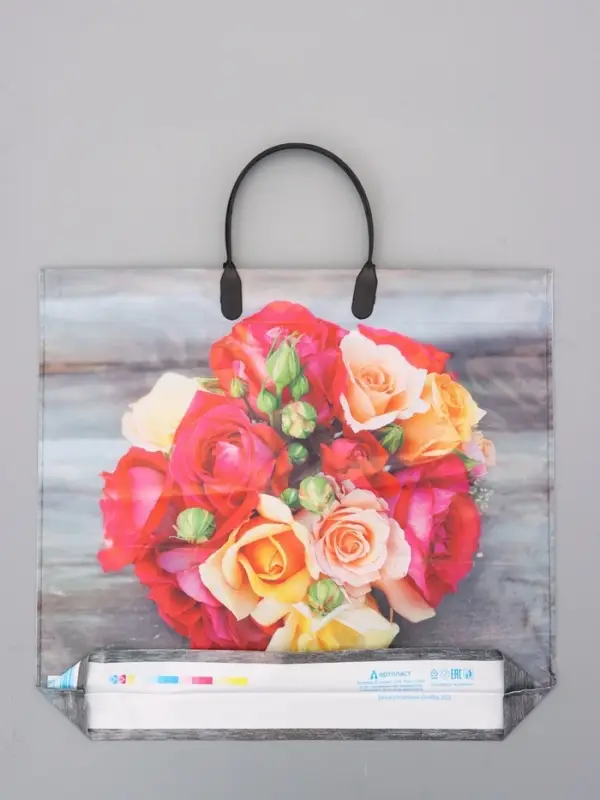 Пакет "Цветы ассорти", полиэтиленовый с пластиковой ручкой, 38 х 34 + 3 см, 90 мкм