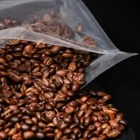 Пакет прозрачный с ручкой, 24&times;17&times;4 см