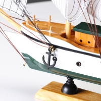 Корабль сувенирный средний &laquo;Мортан&raquo;, борта белые, 33х31х5 см