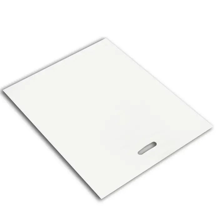 Пакет полиэтиленовый с вырубной ручкой, белый 50-60 См, 70 мкм