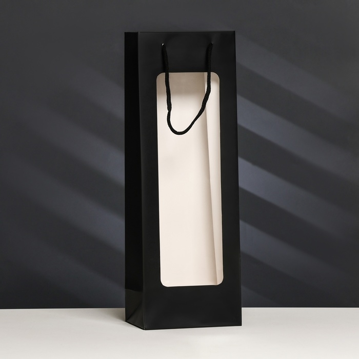 Пакет-переноска для цветов с PVC окном 12,5 × 8,5 × 36 см, черный Пакет-переноска для цветов с PVC окном 12,5 × 8,5 × 36 см, черный