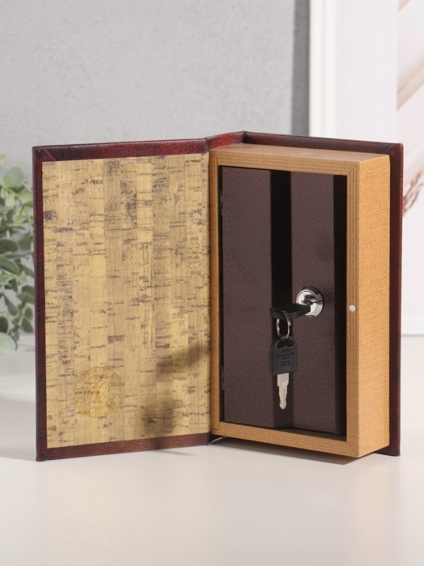 Сейф-книга дерево кожзам "И.С. Тургенев. Отцы и дети" тиснение 21х13х5 см