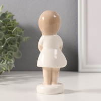 Сувенир керамика "Малышка скромница в белом платьице" 4х5х12 см