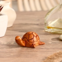 Сувенир дерево "Черепашка" 6х4х2,5 см Сувенир дерево "Черепашка" 6х4х2,5 см