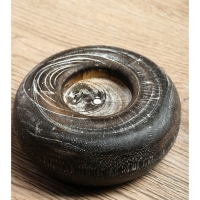 Подсвечник из дерева Джати, d 3 см, 10х10х3 см, цв. темно-коричневый Подсвечник из дерева Джати, d 3 см, 10х10х3 см, цв. темно-коричневый