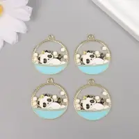 Декор для творчества металл, эмаль "Пандочка в ванной" 2,8х2,5 см