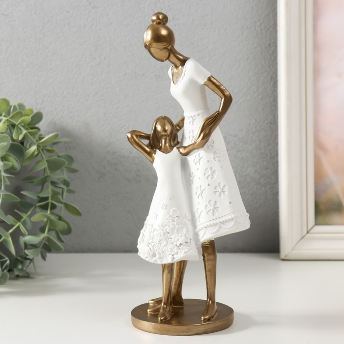 Сувенир полистоун "Мама с дочкой, в белых платьях с цветами" 9х8,5х23,5 см