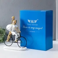 Сувенир полистоун "Парочка на велосипеде" бело-золотой 8,5х23х29 см