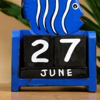 Календарь настольный "Экзотическая рыбка" дерево 11х5х14 см, цв. синий