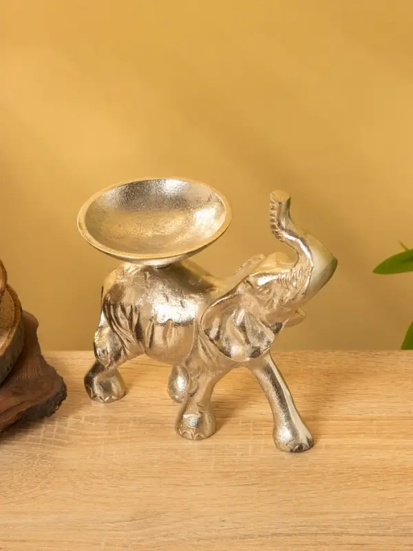 Подсвечник &laquo;Слон&raquo;, 10&times;17&times;19 см, алюминий