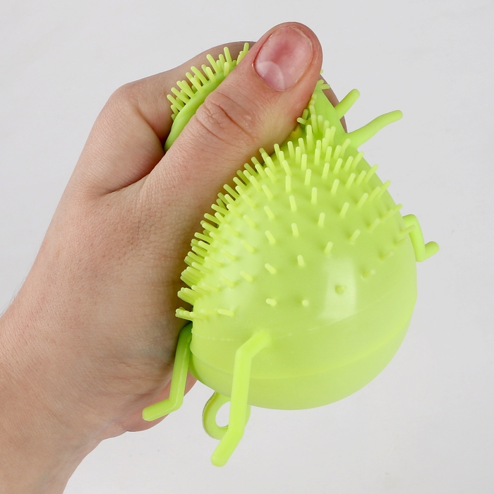 Мяч детский резиновый ёжка световой &laquo;Божья коровка&raquo;, цвета МИКС , в шоубоксе