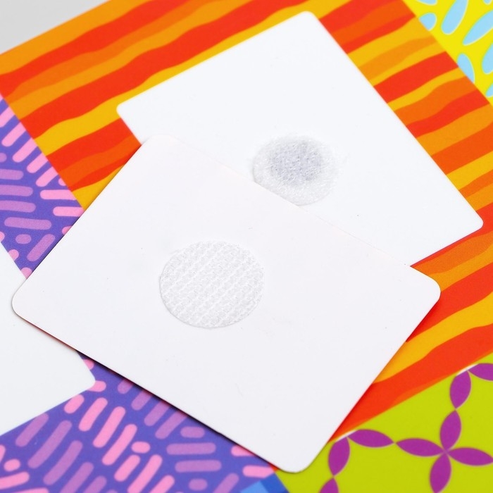 Развивающая игра на липучках «Изучаем формы по методике Сегена», весёлые липучки Развивающая игра на липучках «Изучаем формы по методике Сегена», весёлые липучки