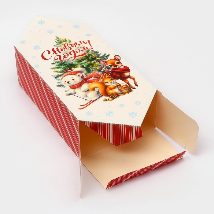 Новый год. Подарочная коробка - конфета новогодняя складная «Ёлочка и зверята», 18 х 28 х 10 см. Новый год. Подарочная коробка - конфета новогодняя складная «Ёлочка и зверята», 18 х 28 х 10 см.