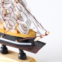 Корабль сувенирный малый &laquo;Джейн Гай&raquo;, 3 &times; 10 &times; 10 см