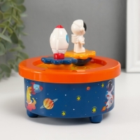 Сувенир музыкальный механический магнитный "Космические приключения" 12,2х12,2х11,5 см