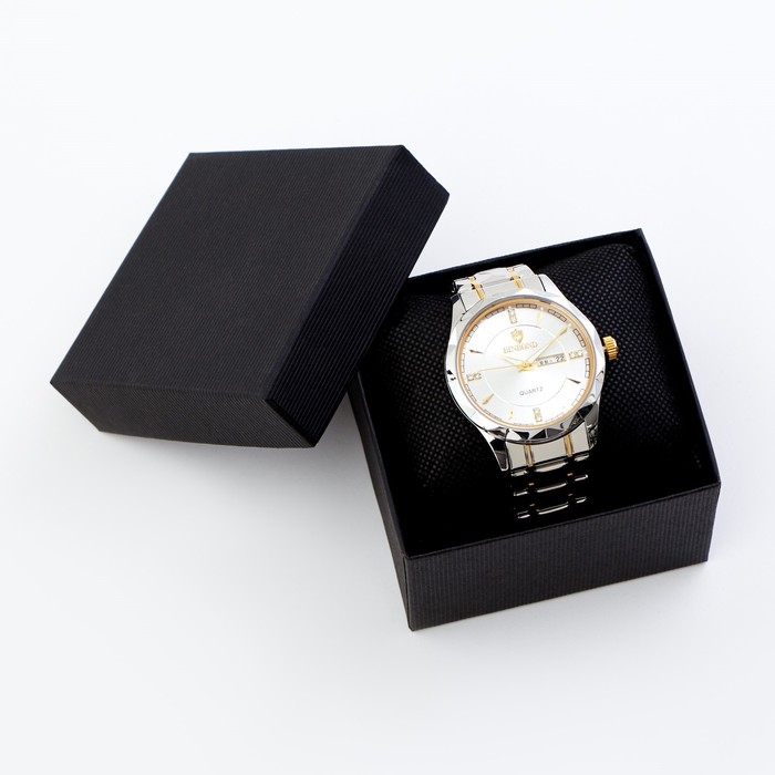 Часы наручные кварцевые мужские, с календарем, d-4.2 см, ремешок l-26 см, 3 АТМ, серебро