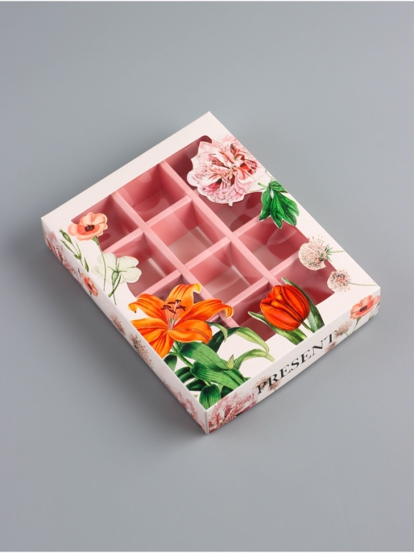 Коробка складная для 12 конфет "Праздничное настроение", 19 х 15 х 3,6 см. Кондитерская упаковка