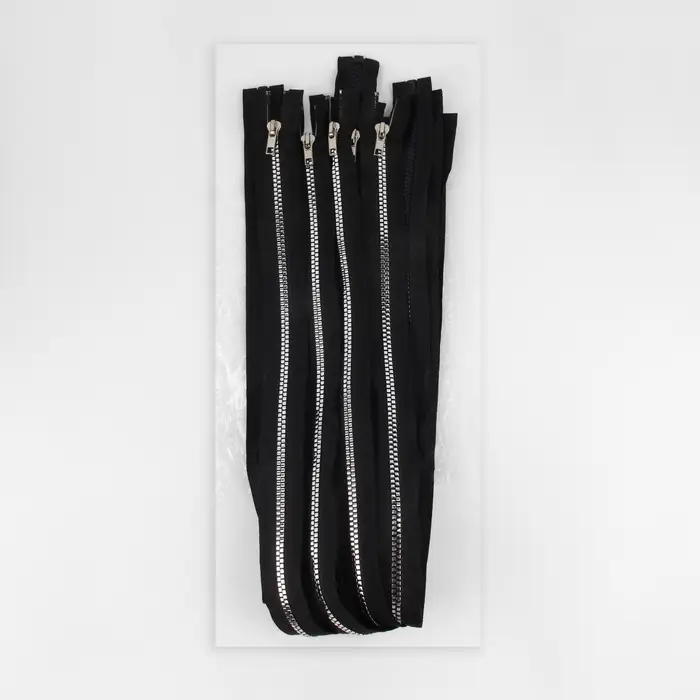 Молния &laquo;Трактор&raquo;, №5, разъёмная, декоративное звено &laquo;Квадрат&raquo;, замок автомат, 60 см, чёрная