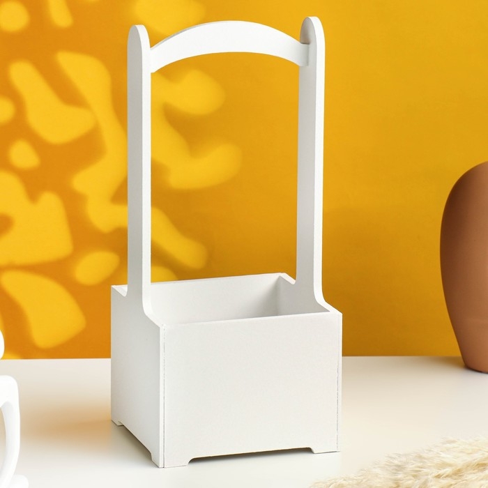 Кашпо - ящик деревянный 13,5х13,5х30 см, белый Кашпо - ящик деревянный 13,5х13,5х30 см, белый