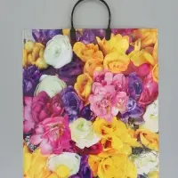 Пакет "Весенний букет", полиэтиленовый с пластиковой ручкой, 38 х 45 + 3 см, 90 мкм