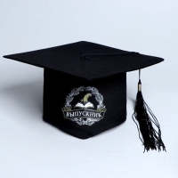 Шляпа выпускника &laquo;Выпускник&raquo;