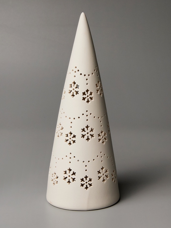 Светодиодная фигура "Елка со снежинками" 22х9х9, 1 LED, LR44x3(в компл.), Т/БЕЛЫЙ