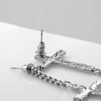 Серьги металл &laquo;Крест и цепочка&raquo; плетение, цвет серебро