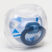 Соска-пустышка ортодонтическая, силикон, от 6 мес., в контейнере &laquo;Трейгольники&raquo;