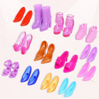 Кукла-модель &laquo;Тина&raquo; с набором платьев, с аксессуарами, МИКС