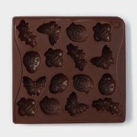 Форма для конфет и шоколада Доляна &laquo;Насекомые&raquo;, силикон, 18&times;17 см, 16 ячеек (3,5&times;3,5 см), цвет коричневый