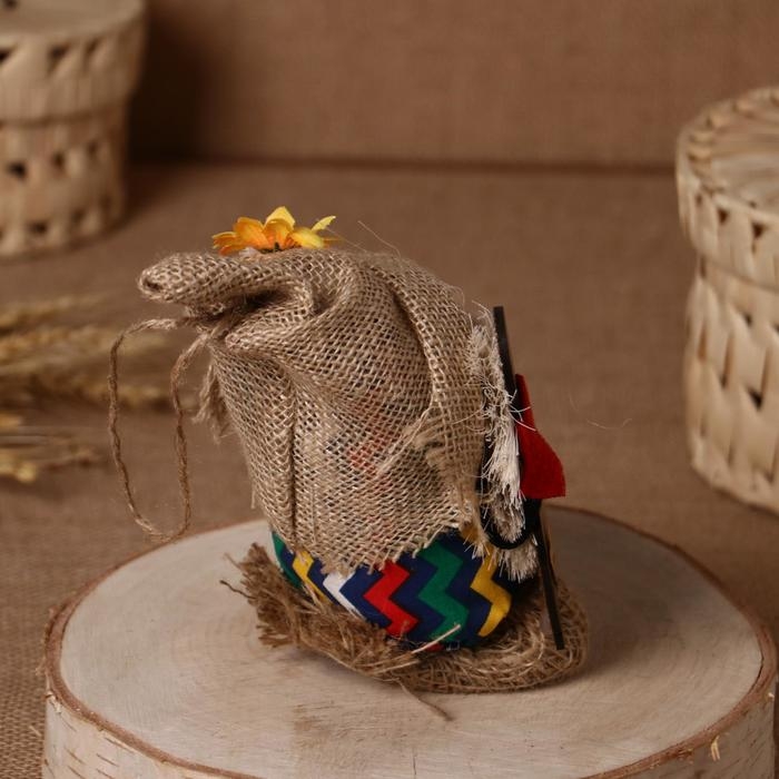 Оберег-домовой Оберег-домовой "Василек в льняном колпаке, с топором", 23х15х8 см, микс