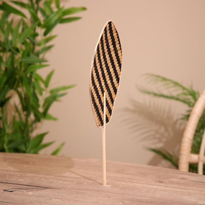 Опахало из бамбука 23х1х33 см