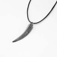 Кулон унисекс «Клык», цвет чернёное серебро на чёрном шнурке, 42 см Кулон унисекс «Клык», цвет чернёное серебро на чёрном шнурке, 42 см