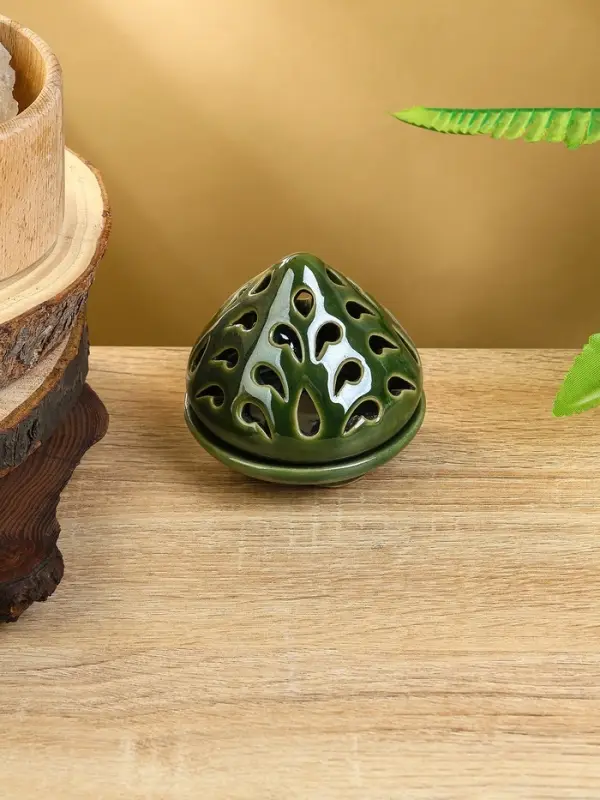 Подсвечник &laquo;Конус&raquo;, 8.5&times;8.5&times;8.5 см, керамика, МИКС