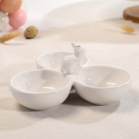 Менажница 3 ячейки Доляна &laquo;Зайка в золотом&raquo;, 16,5&times;9 см, цвет белый