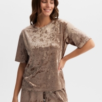 Комплект женский (футболка и шорты) KAFTAN Velvet р. 40-42, кофейный Комплект женский (футболка и шорты) KAFTAN Velvet р. 40-42, кофейный