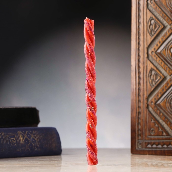 Свеча-скрутка Свеча-скрутка "Влечение партнера" с розой, семенами укропа и пачули, 16х1,2 см, красный