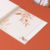 Фотоальбом на спирали 20 листов "Котики в окне" объёмный элемент + 4 вкладки 24х24 см Фотоальбом на спирали 20 листов "Котики в окне" объёмный элемент + 4 вкладки 24х24 см