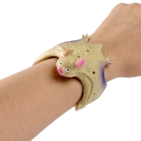 Браслет детский "Летучая мышь", цвета МИКС, на блистере Браслет детский "Летучая мышь", цвета МИКС, на блистере