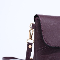 Сумка-клатч на магните, длинный ремень, цвет фиолетовый Сумка-клатч на магните, длинный ремень, цвет фиолетовый