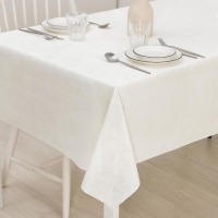 Клеенка столовая на нетканой основе с тиснением &laquo;Вензеля&raquo;, ширина 135 см, рулон 20 м, цвет белый