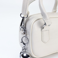 Сумка женская, 20*9*12, отд на молнии, длин ремень, белый Сумка женская, 20*9*12, отд на молнии, длин ремень, белый