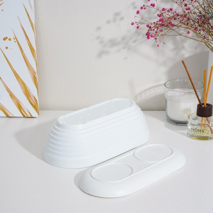 Горшок для кактуса с подставкой «Алиса», 900 мл, белый Горшок для кактуса с подставкой «Алиса», 900 мл, белый