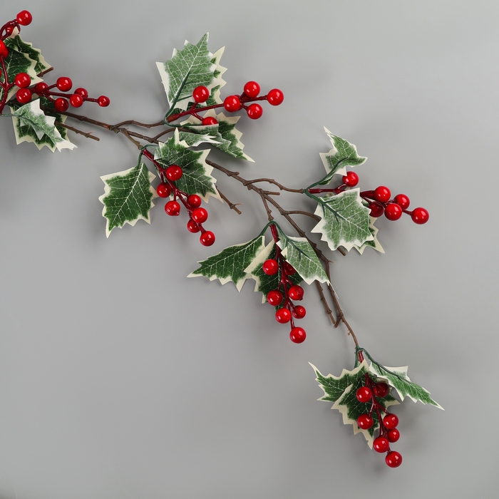 Лиана с ягодками &laquo;Мечта&raquo;, 200 &times; 17 &times; 14 см