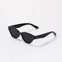 Очки солнцезащитные, UV 400, линза 3.9 х 5.5 см, ширина 15.3 см, дужка 14.1 см Очки солнцезащитные, UV 400, линза 3.9 х 5.5 см, ширина 15.3 см, дужка 14.1 см