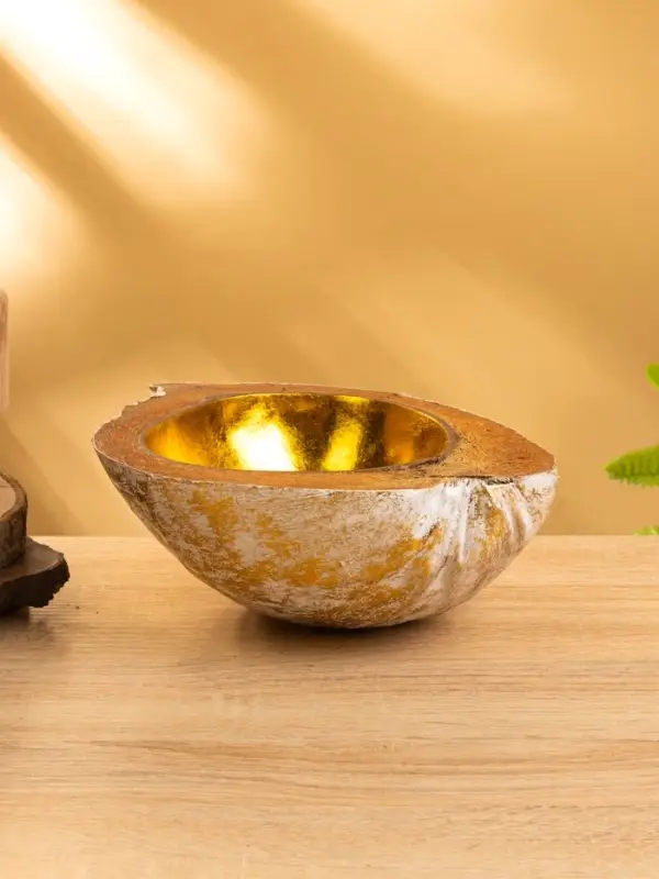 Чаша из кокоса, 18&times;18&times;10 см, бежево-золотая