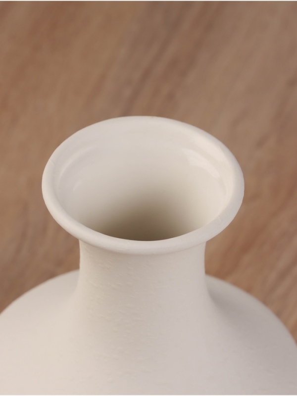 Ваза керамика настольная "Хелле" классик, d-7см, h-17х12,5 см, белый