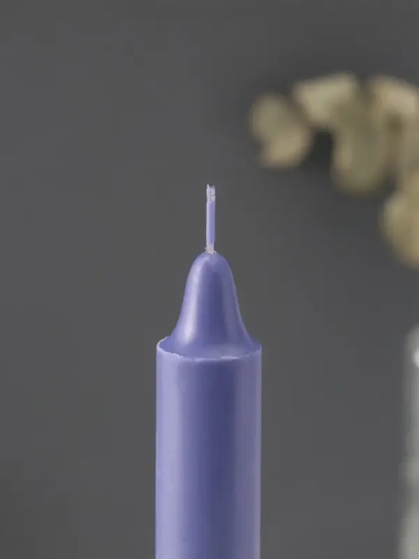 Ароматическая свеча парафиновая хозяйственная, 2.4&times;21 см, 80 г, лаванда