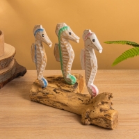 Сувенир &laquo;Морские коньки&raquo;, 25&times;15&times;21 см, дерево, разноцветный